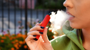 Harmful Chemicals in Vapes !! What You’re Really Inhaling